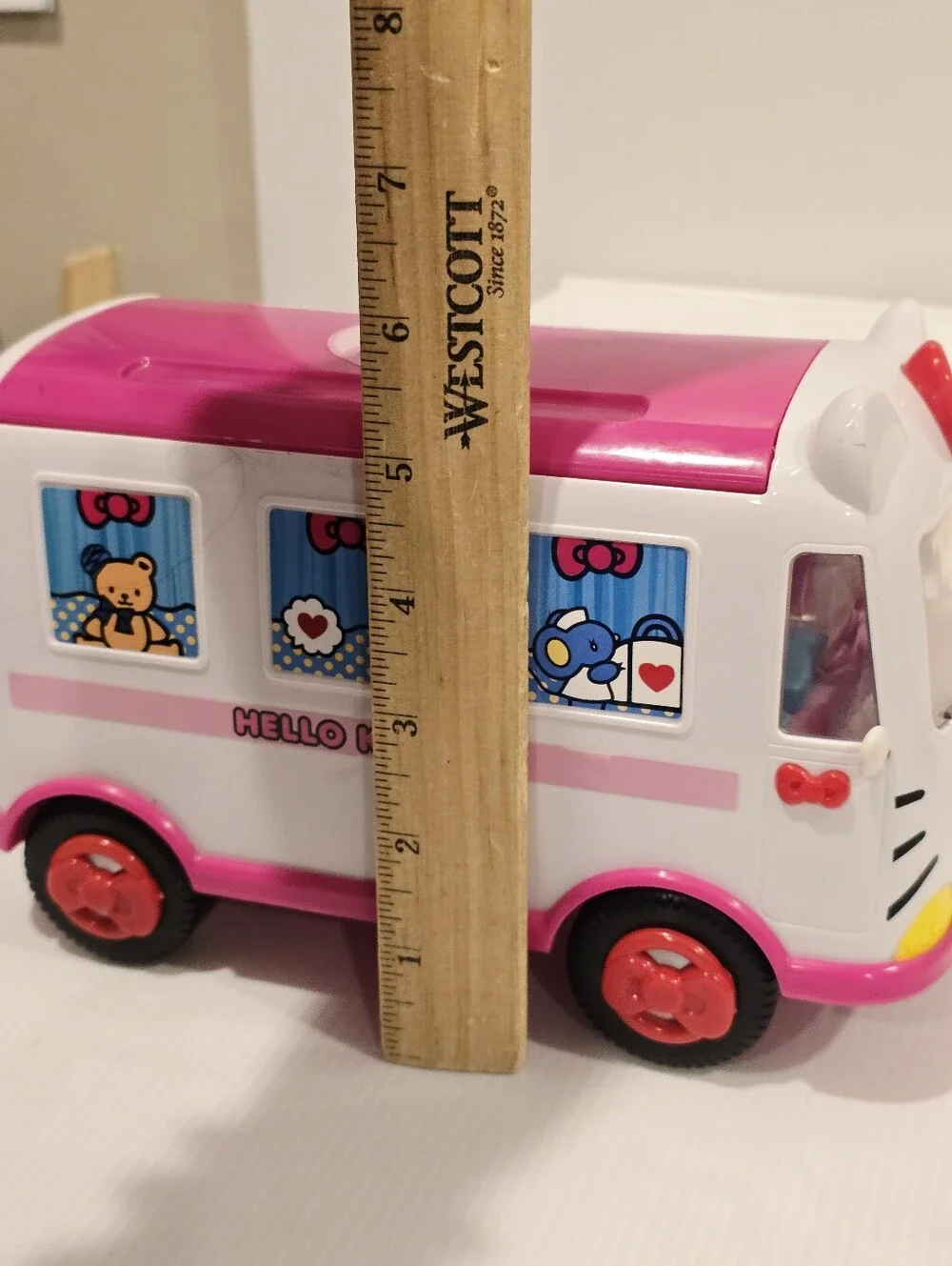 Hello Kitty Rescue Emergency Playset